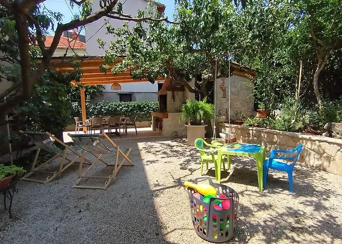 Mihaela شقة زادار